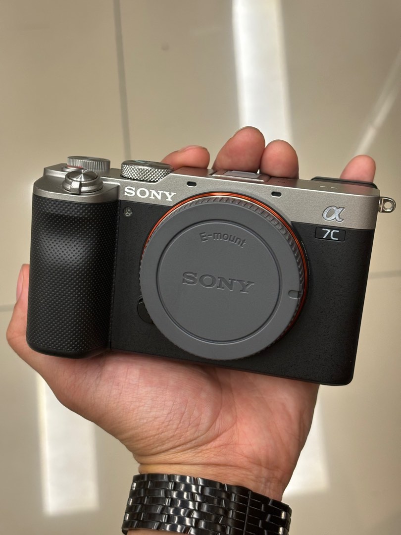 SONY A7C BODY SHUTTER COUNT 7k, Photography, Cameras on Carousell