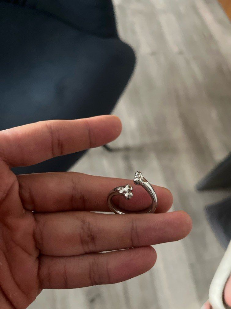 Hard jewelry ring store sizer