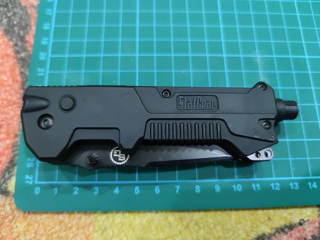 Statgear T3 Tactical Auto Rescue Tool Knife, Sports Equipment, Hiking &  Camping on Carousell
