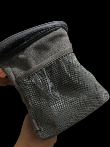 Thermal Lunch Bag (Category: Food Organization & Storage) located in Quezon City. Submitted by steeldesign (Listing ID 1270056463, Image 3). Description: ￼Thermal Lunch Box Bag Multi-size Insulated and Waterproof Kindly lower your expectations since this has been lightly used. Please see the photos attached. Rfs: Decluttering.