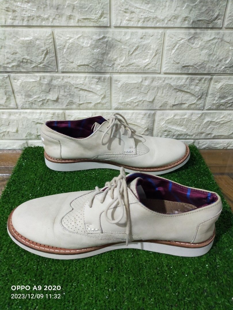 Toms off White Leather Brogues Men s Fashion Footwear Dress