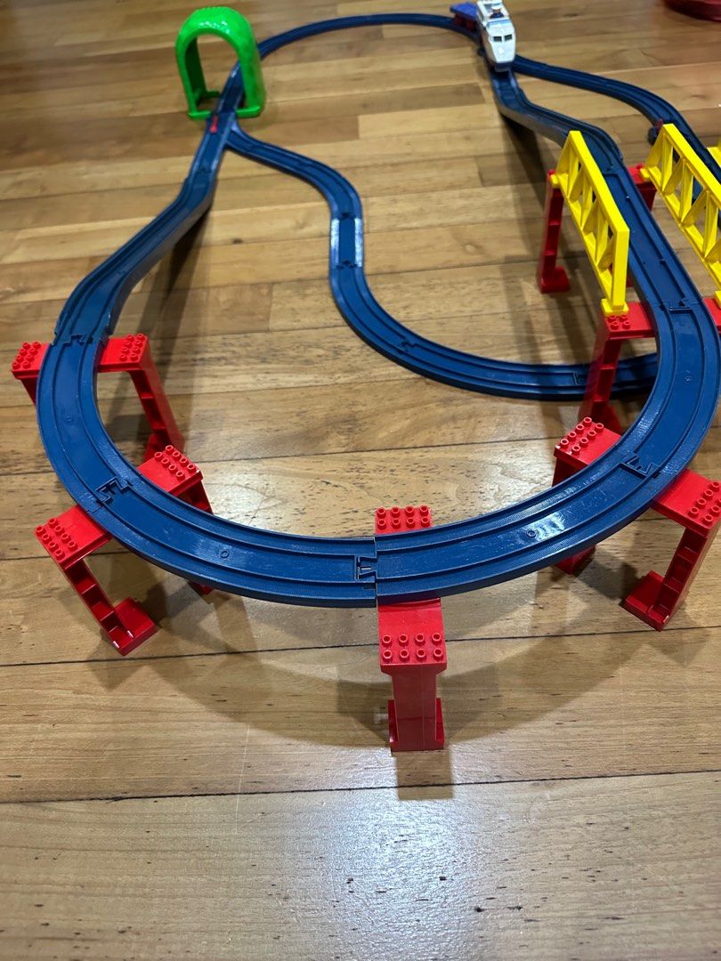Vintage tomy train set on sale