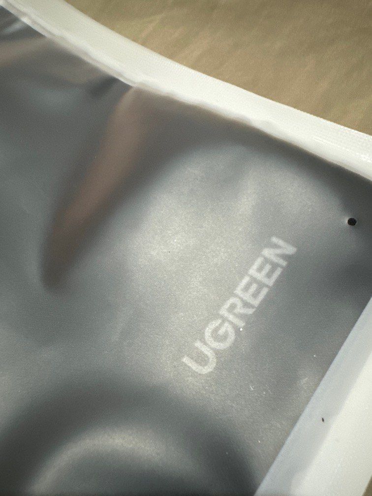 UGreen Mouse Pad (Category: Mouse & Mousepads) located in Manila. Submitted by rockiescloset (Listing ID 1270341921, Image 3). Description: Never been used. Never opened. Delivery fee will be shouldered by the buyer. :) FIXED PRICE NO TO SWAP.