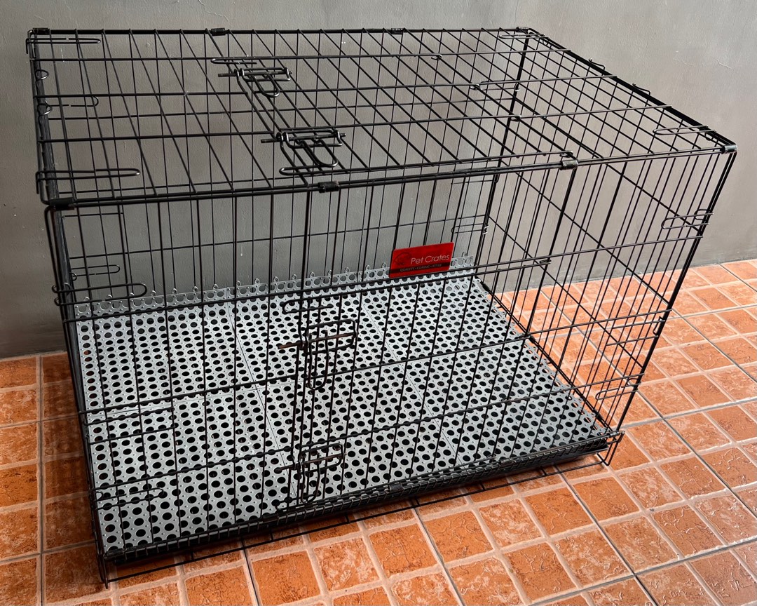 Used Large Pet Crate with Rubber Mat, Pet Supplies, Homes & Other Pet