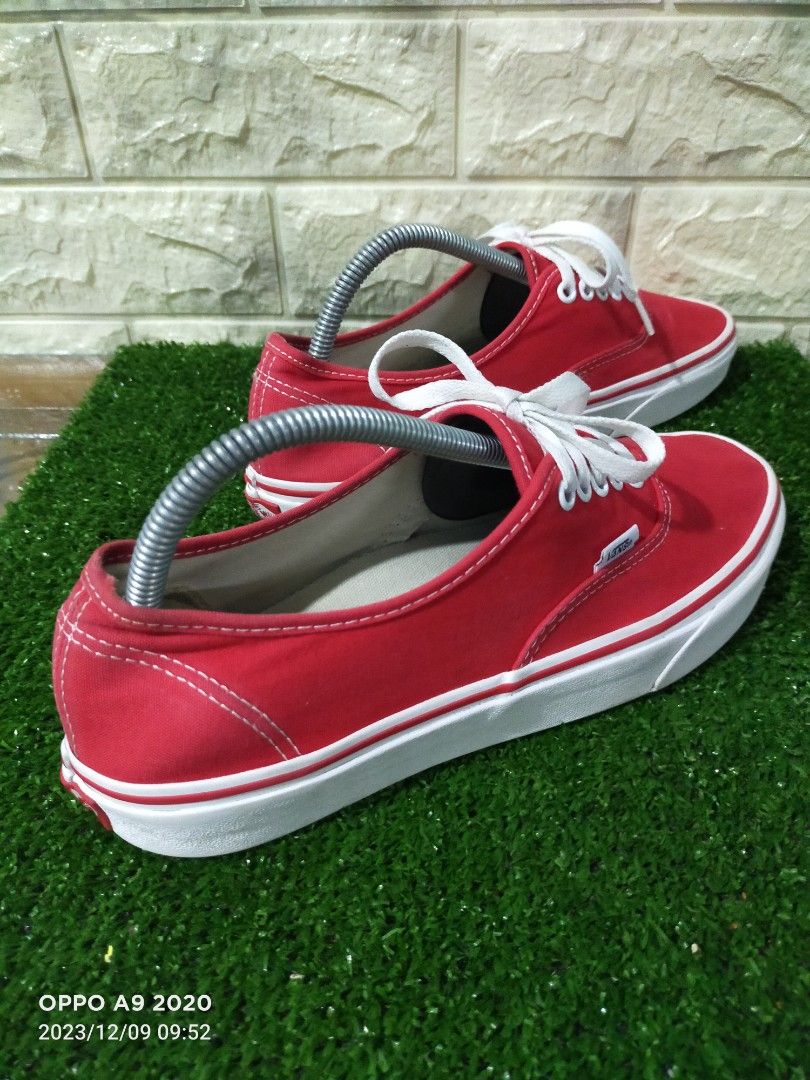 Vans hotsell authentic 2020