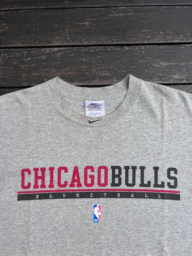 Chicago bulls 2025 sweatshirt vintage nike