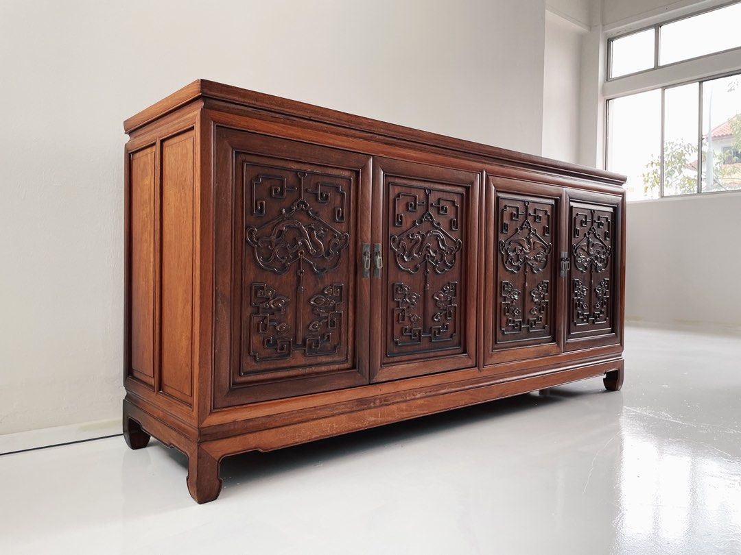 Rosewood cupboard outlet