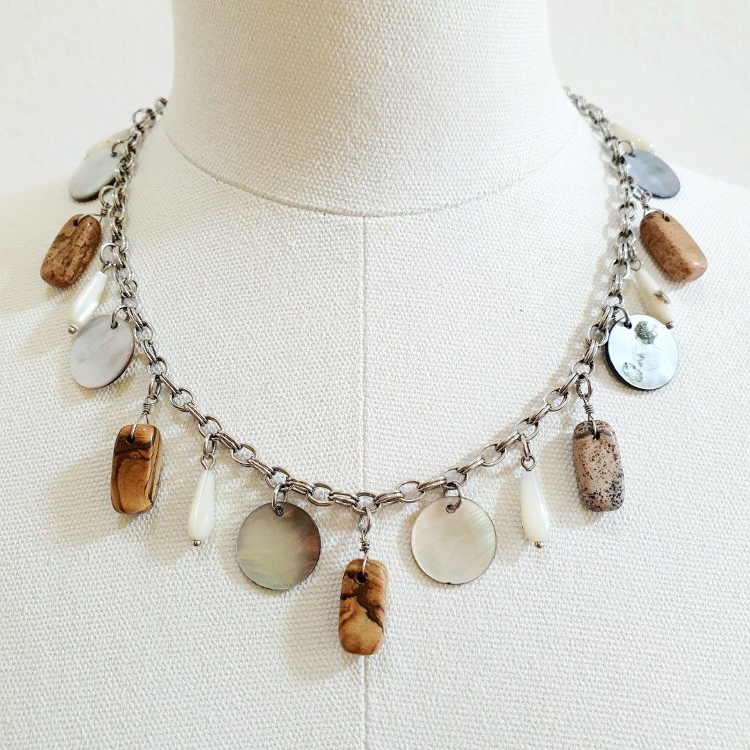 Lia sophia discount silver necklace