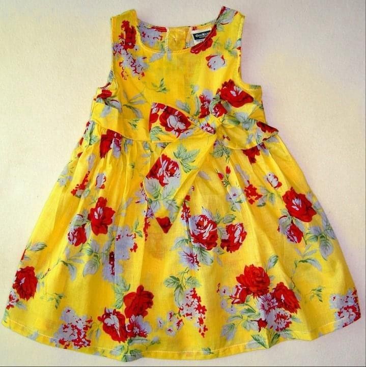 Girls best sale yellow clothes