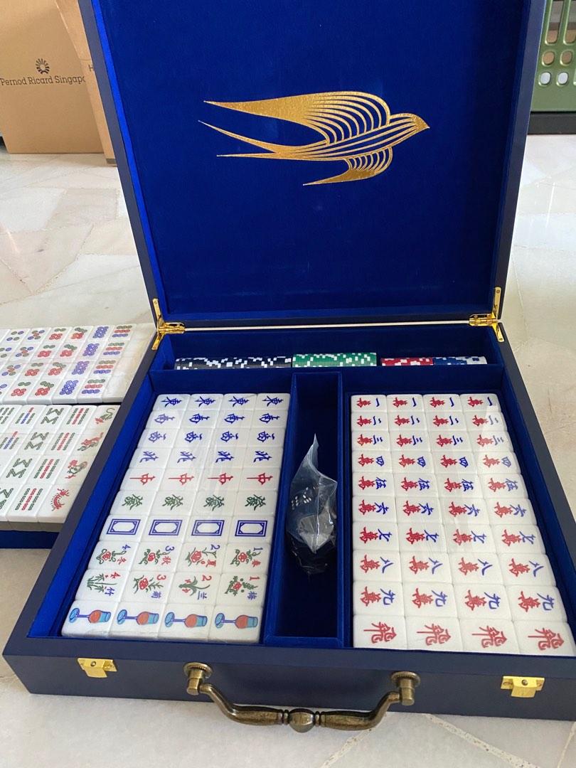 2023 Martell Mahjong set Edition collection, Hobbies & Toys, Toys