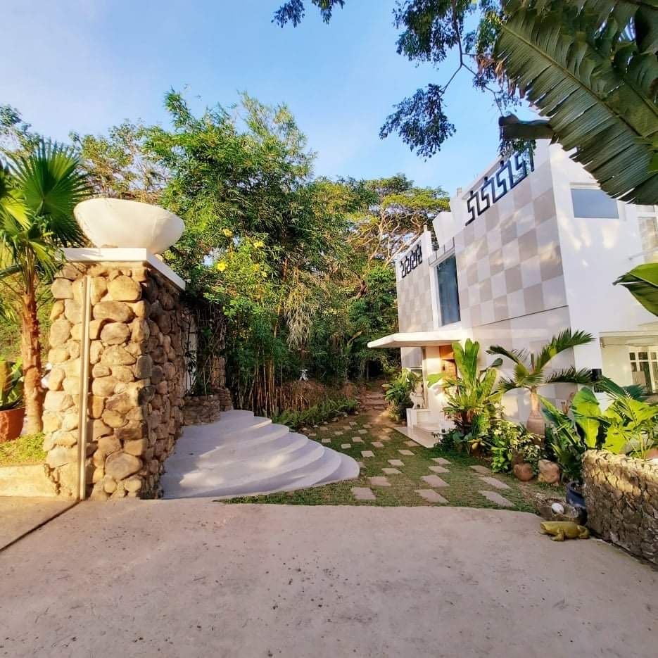 2094 sqm. Lot in TALI BEACH Subdivision, Nasugbu, Batangas FOR SALE