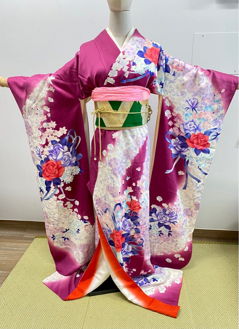 清理庫存出售日本回流紫紅色正絹振袖和服一件, 女裝, 連身裙& 套裝