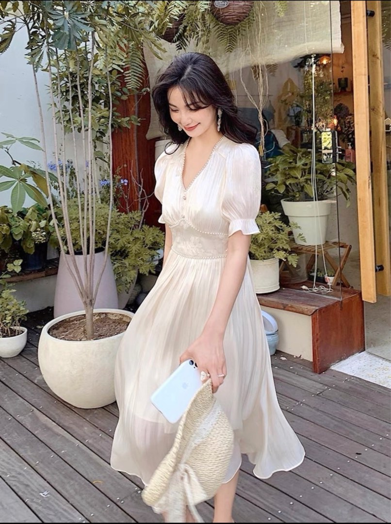 NEW Vintage French Style Beige White Midlength Dress