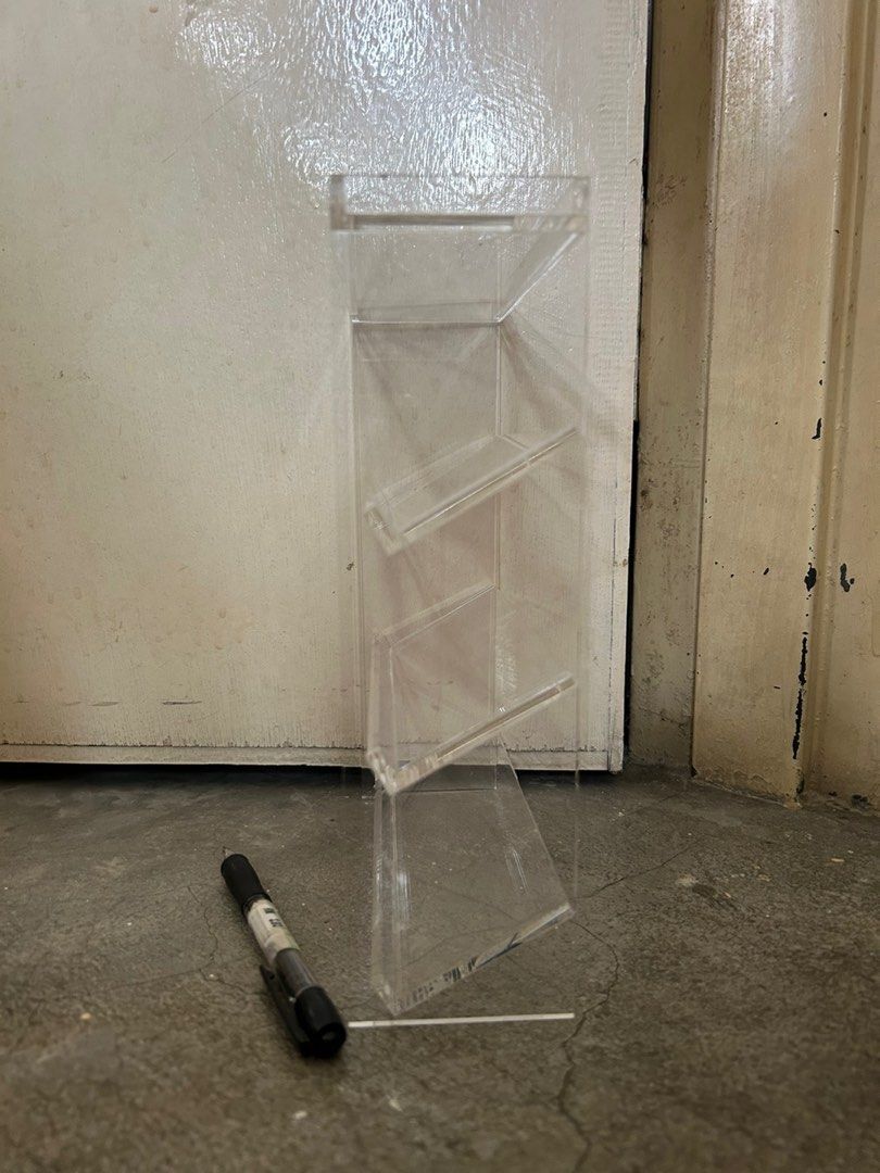 Acrylic small display rack, Hobbies & Toys, Toys & Games on Carousell