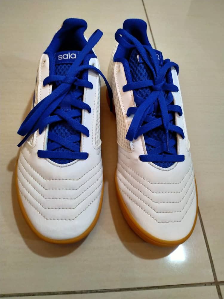 Adidas Junior Predator 19.4 Sala Futsal Boots Men s Fashion Footwear Boots on Carousell