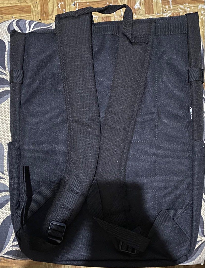 ASUS TUF Gaming Backpack, Men's Fashion, Bags, Backpacks on Carousell
