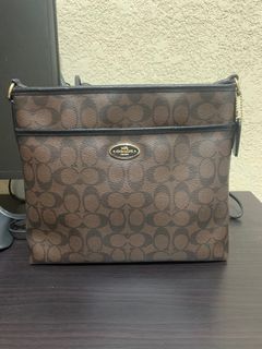 (Category: ) located in . Submitted by jmmaggay (Listing ID 1212763216, Image 1). Description: .