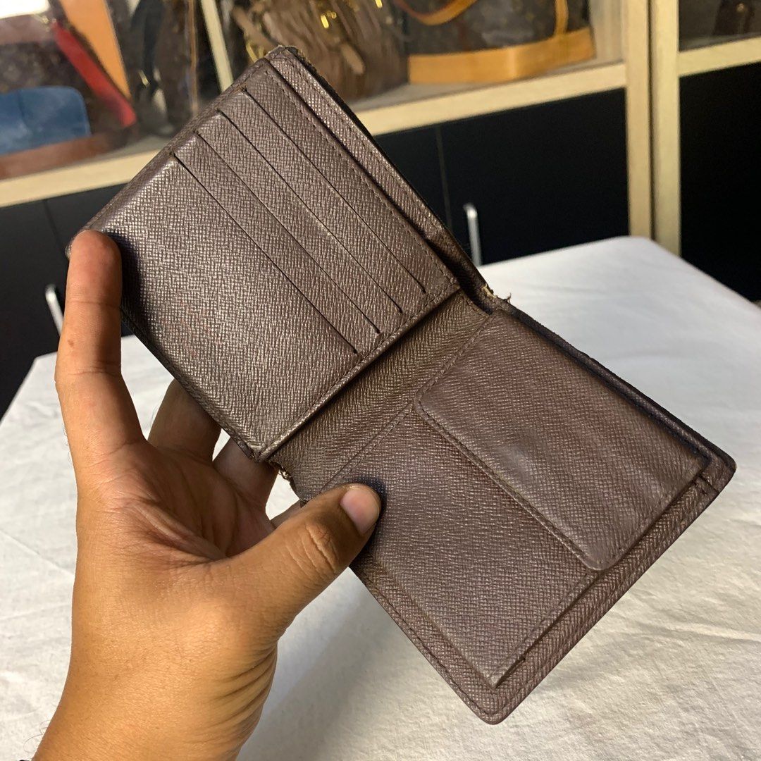 RESERVED-Authentic New Louis Vuitton Damier Ebene Elise Bifold Wallet Purse,  Date code: SP0948, Luxury on Carousell