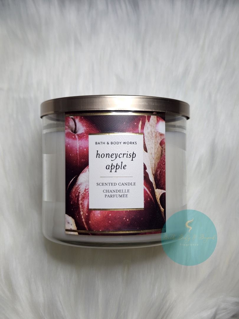 [Bath & Body Works] Honeycrisp Apple 3wick candle, Furniture & Home