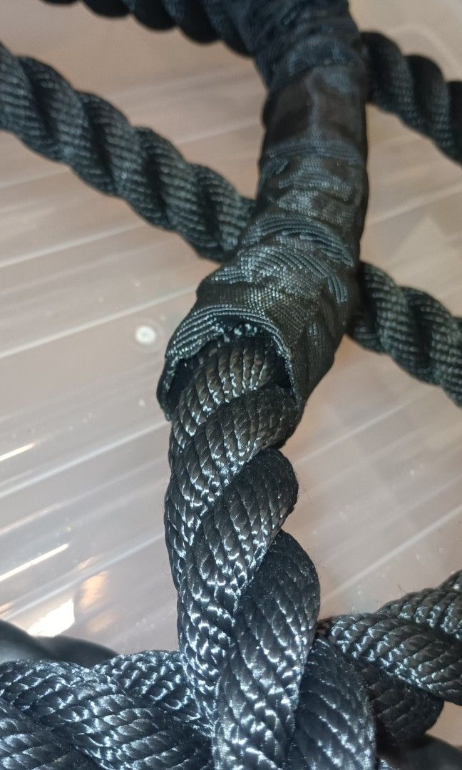 Battle ropes skipping 2025