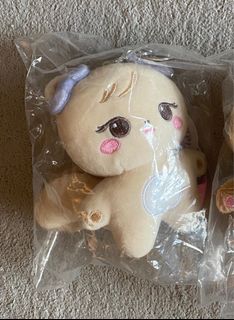 （分類：）位於 。 由 jadmiella 提交（商品編號 1212745052，圖片 1）。簡介： 。