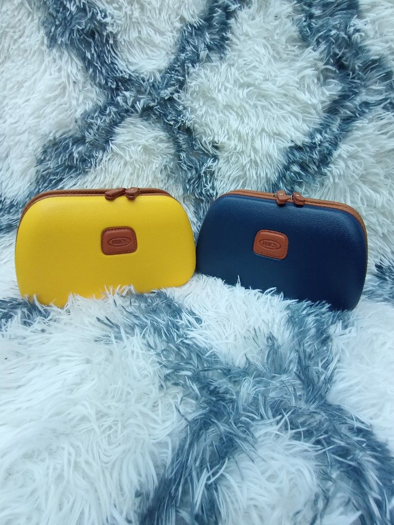 Trousse De Toilette Bric's Pour Qatar Airways - Pochette Cosmétique à Coque Rigide Bleue