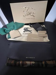 Burberry Continental Wallet