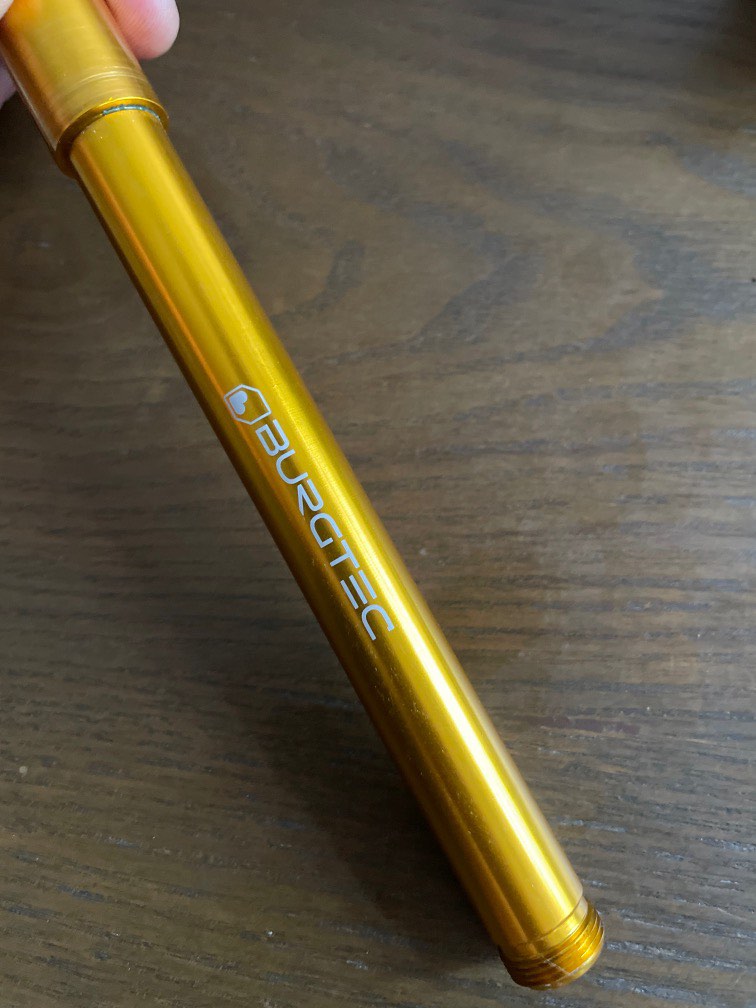 Burgtec wheel axle, Sports Equipment, Bicycles & Parts, Parts