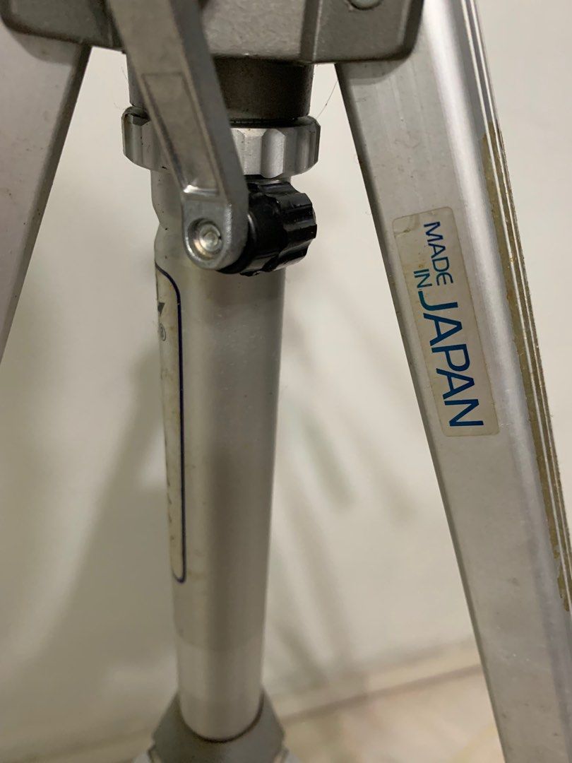 Camera Tripod (made in Japan), Photography, Photography Accessories