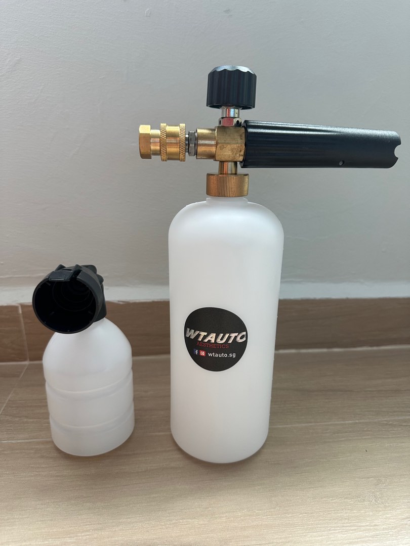 Car wash foam bottle, Car Accessories, Accessories on Carousell