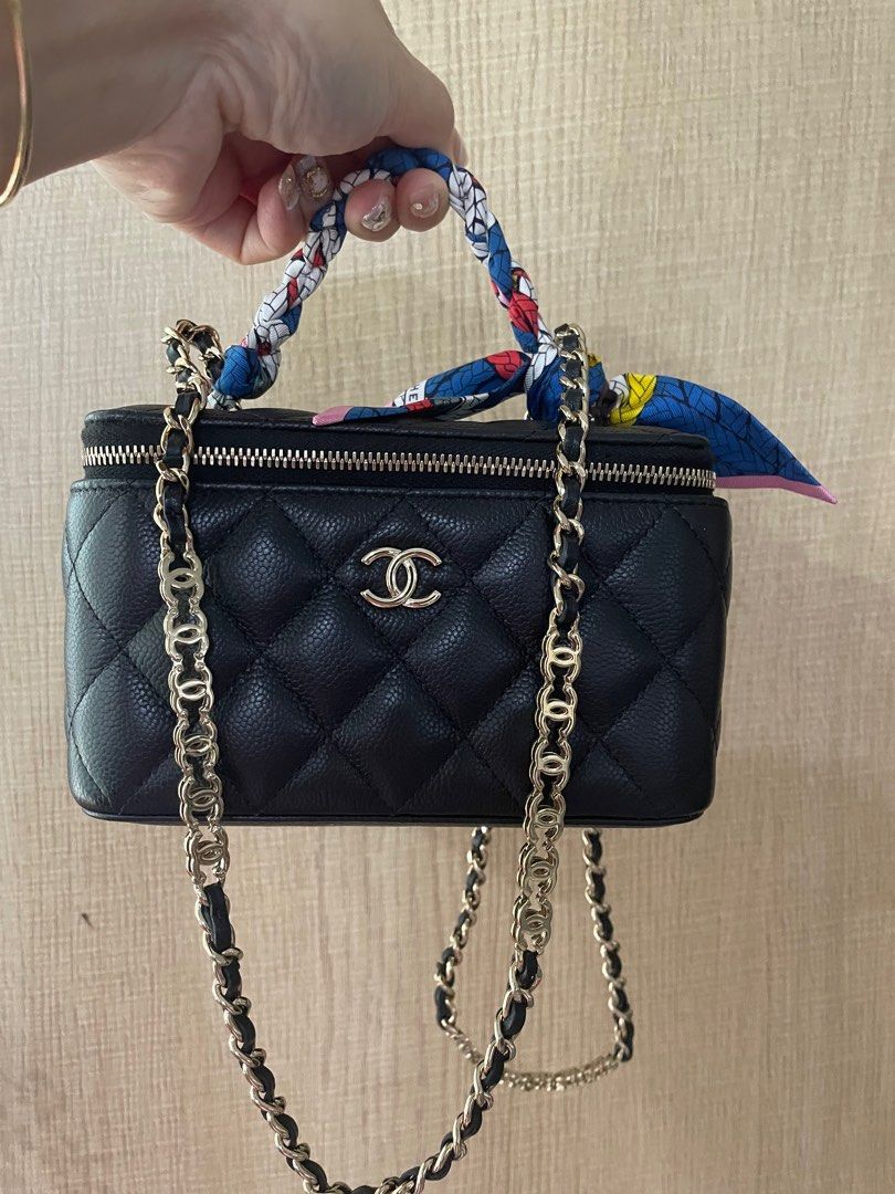 Chanel Black Quilted Lambskin Mini Vanity With Chain Gold Hardware, 2021  Available For Immediate Sale At Sotheby's