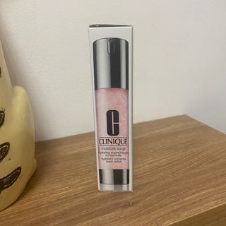 Clinique Moisture Surge