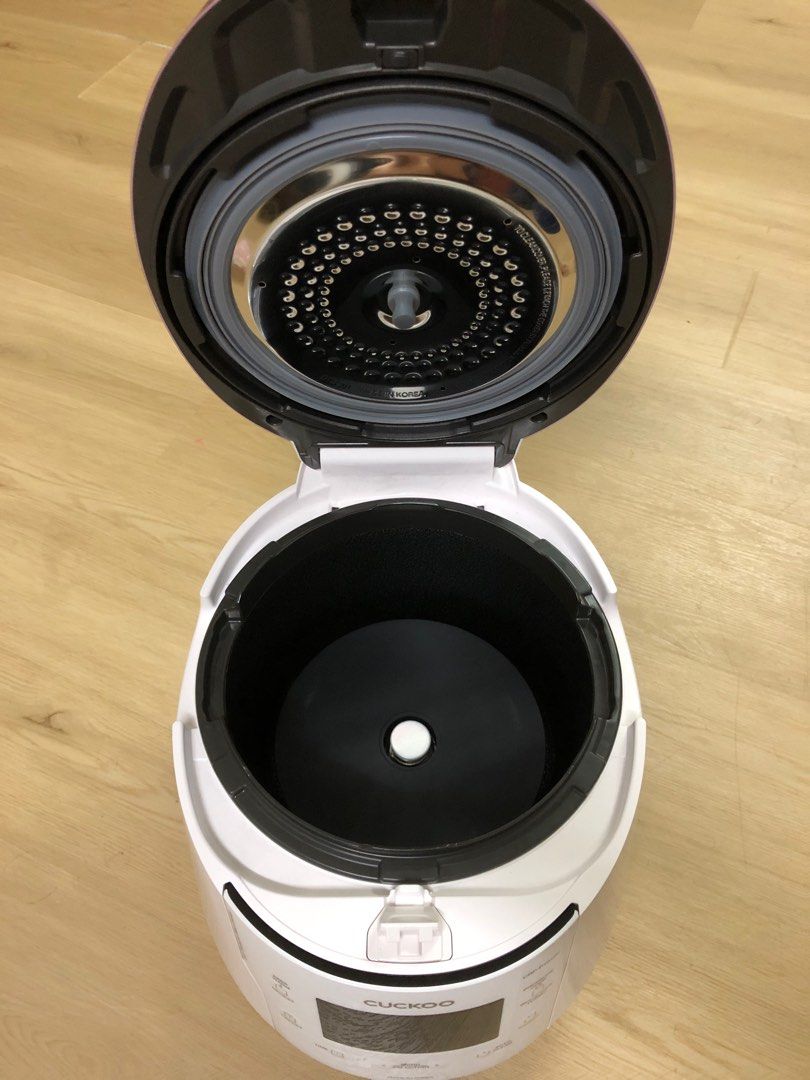 Cuckoo P10 Pressure Multi Cooker, TV & Home Appliances, Kitchen