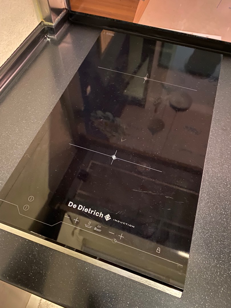 De Dietrich induction hob, TV & Home Appliances, Kitchen Appliances