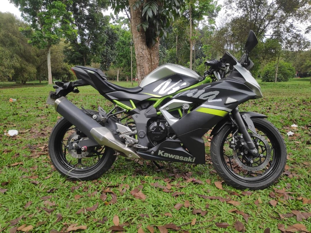 DIJUAL Kawasaki Ninja 250 SL NINJA MONO Tahun 2019 Motor di