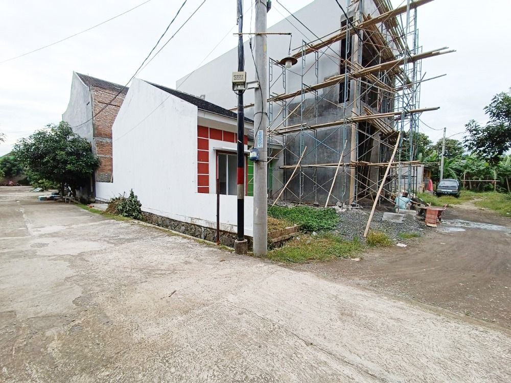 dijual_rumah_baru_di_cibitung__1675223084_993c2ede_progressive