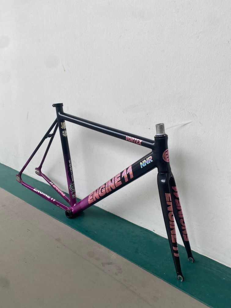 engine 11 vortex black purple size 52 frameset/fs fixie fixed gear