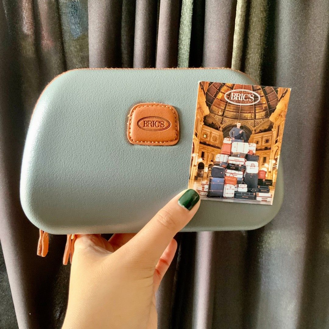 Trousse De Toilette Bric's X Qatar Airways - Coque Rigide - Bleu Et Marron