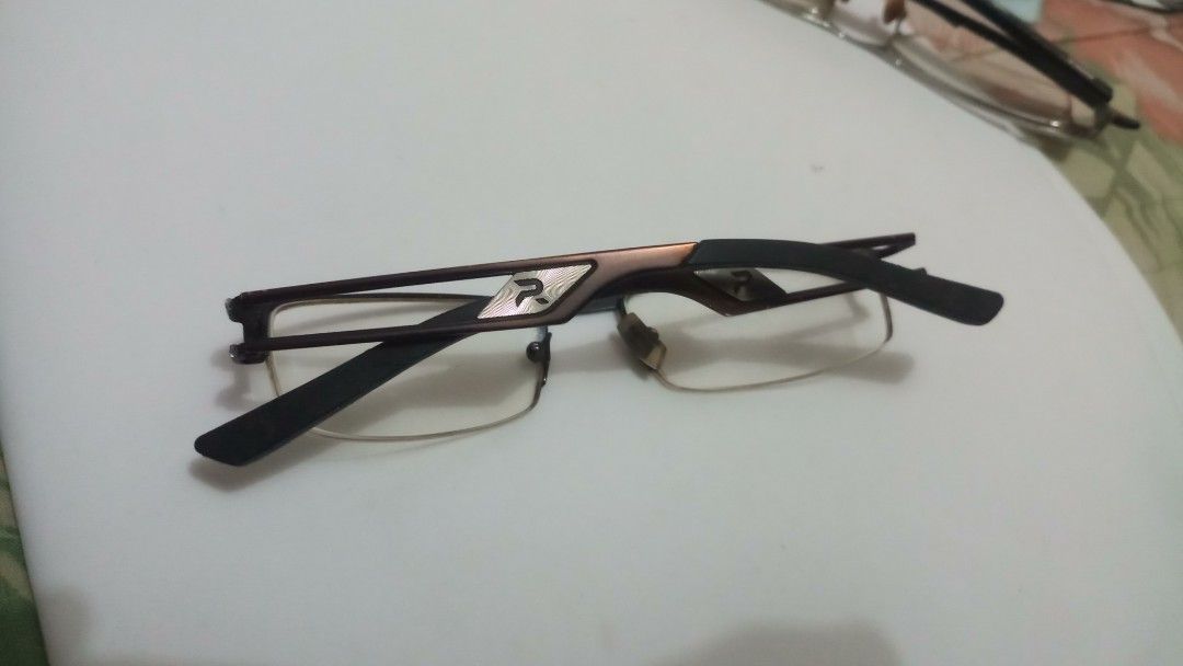 Frame kacamata morel rebel, Fesyen Pria, Aksesoris, Kacamata di Carousell