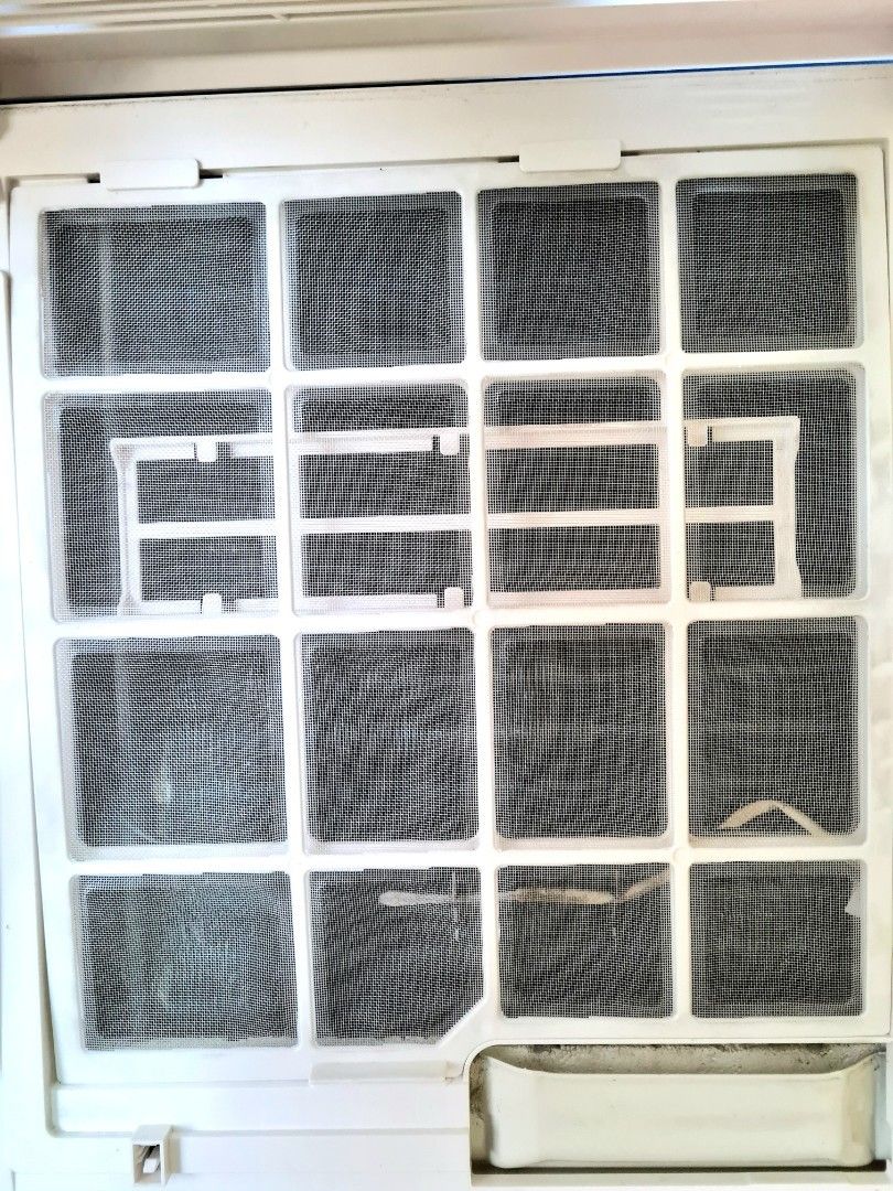 Frost .75hp Window type Non Inverter Aircon, TV & Home Appliances, Air