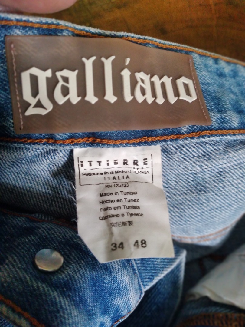 GALLIANO JEANS, Men's Fashion, Bottoms, Jeans on Carousell