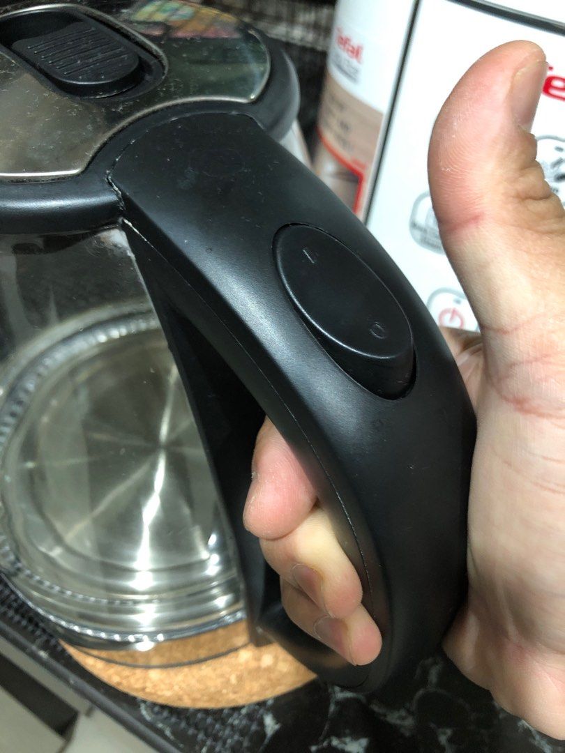 Glass Electric Kettle (button not functioning BUT still can boiling the