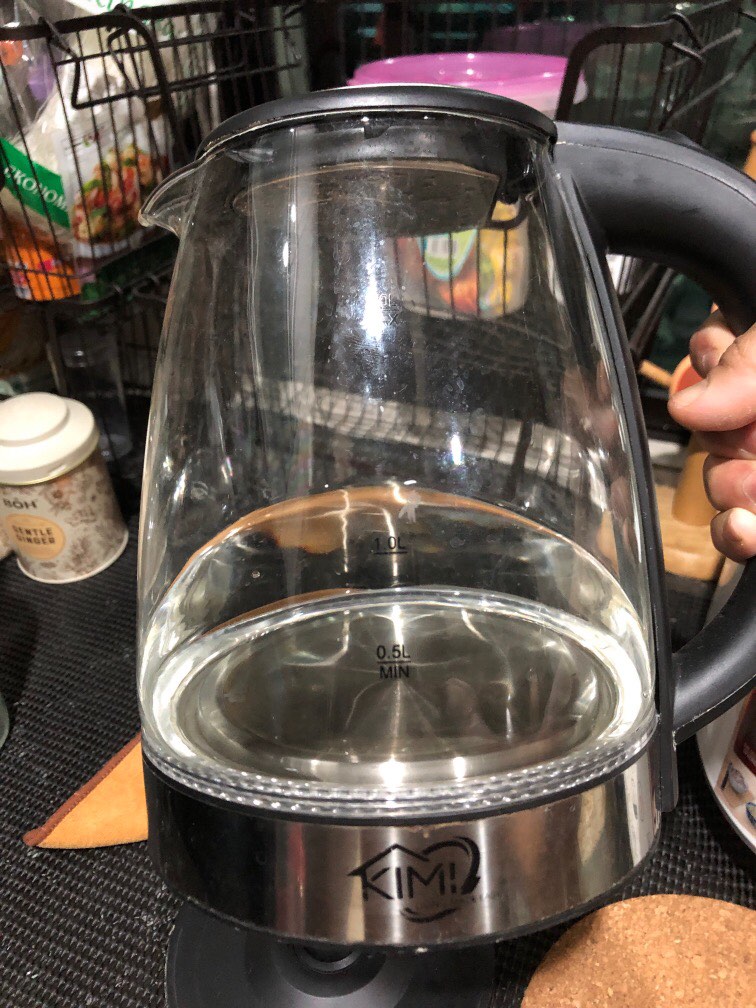 Glass Electric Kettle (button not functioning BUT still can boiling the
