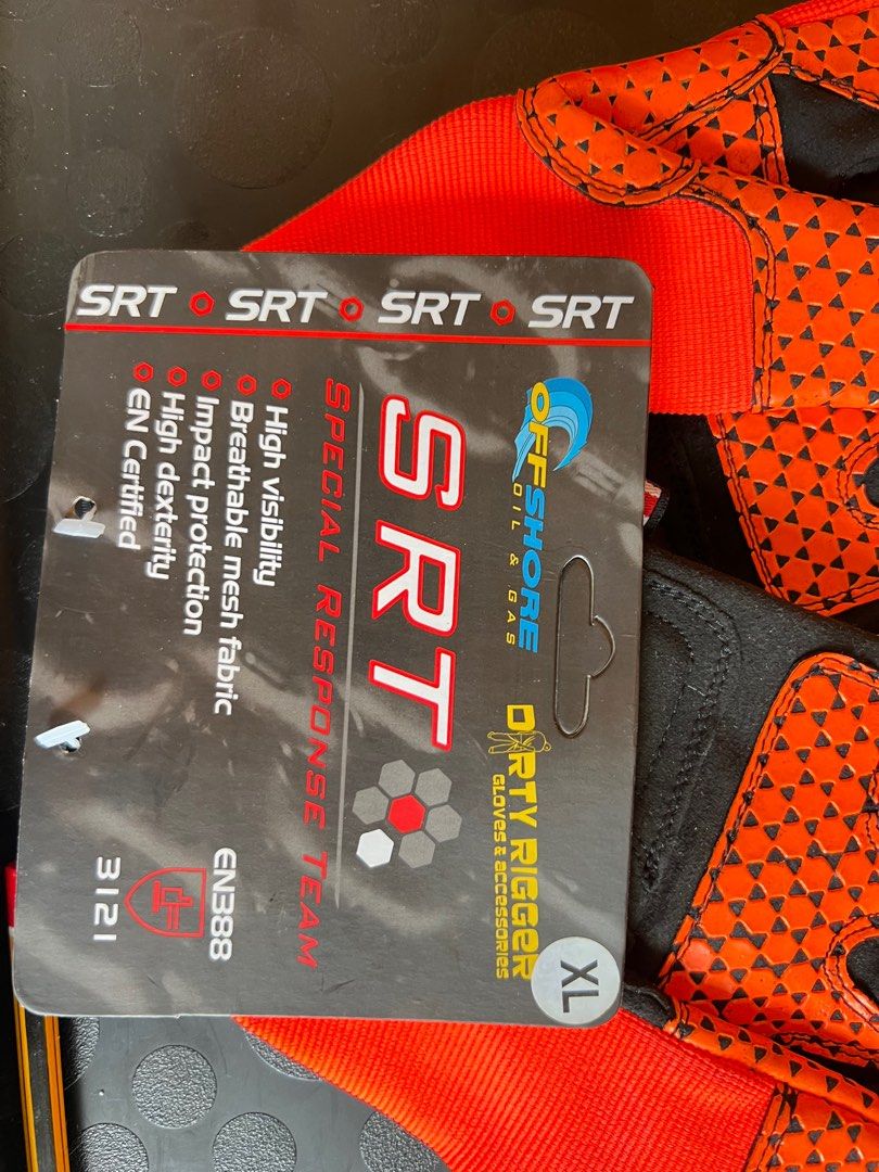Gloves (Category: Gloves) located in Singapore. Submitted by teds22 (Listing ID 1212635607, Image 3). Description: Ex-stock 2x Large 2x XL .