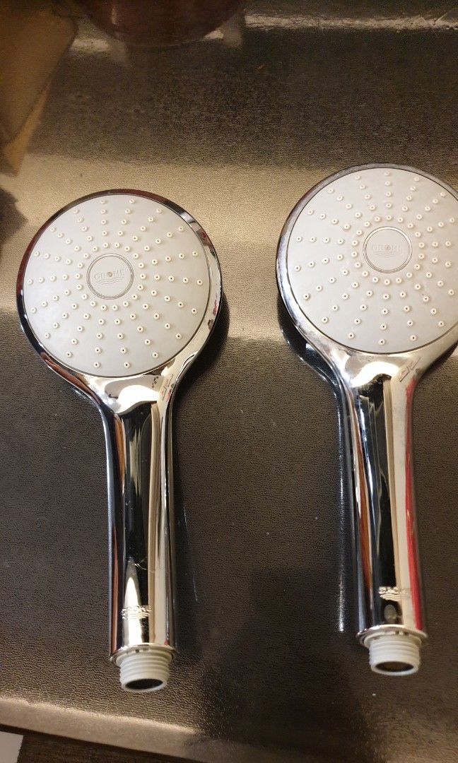 Grohe shower head, Furniture & Home Living, Bathroom & Kitchen Fixtures