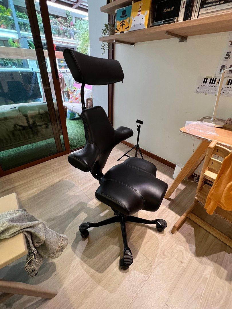 Hag Capisco Full Leather with Black Headrest 8106 Not Puls, Furniture