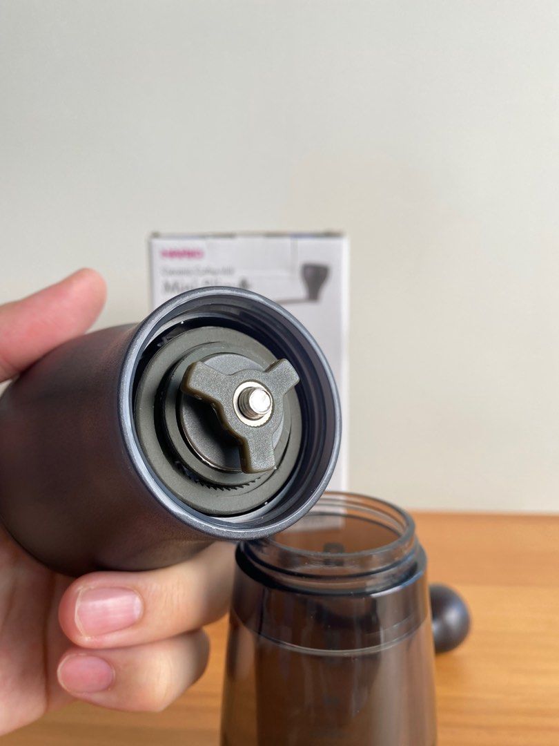 Hario Coffee grinder pour over espresso molepot, TV & Home Appliances