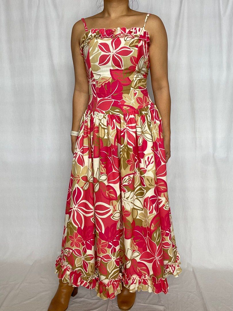Hawaiian Tube Maxi Dress Floral Print, Women's Fashion, Dresses & Sets