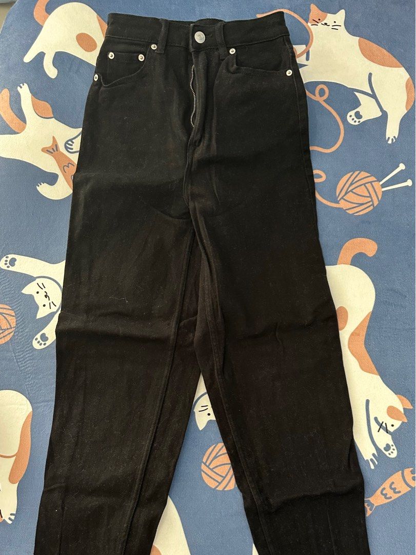 H&m black mom jeans outlet