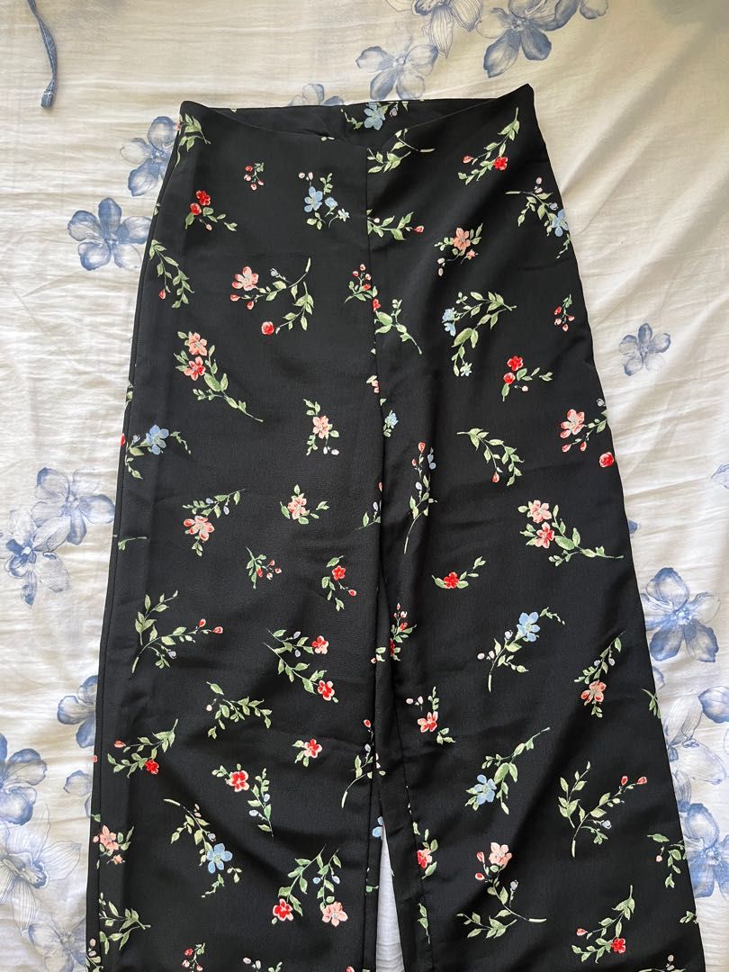 H&m flower pants clearance